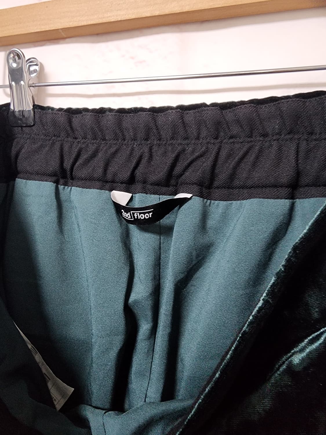 한섬 세컨플로어 벨벳 와이드 팬츠 상품이미지9