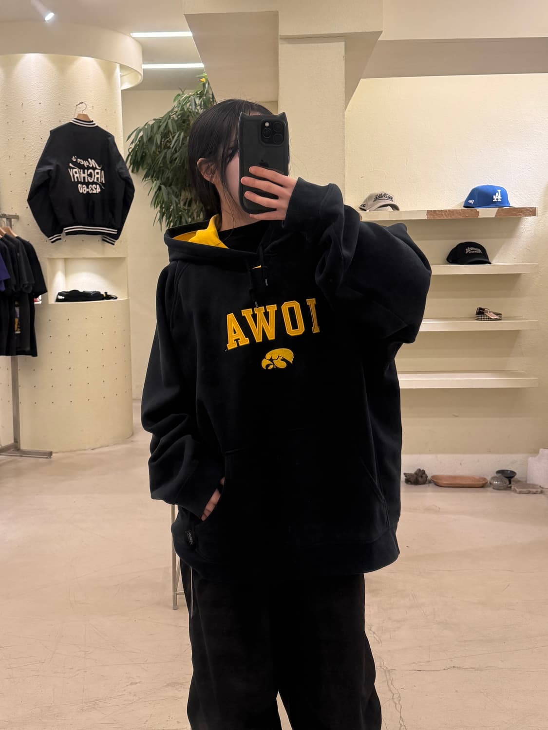 나이키 아이오와 레터링 후드티 U185 상품이미지1