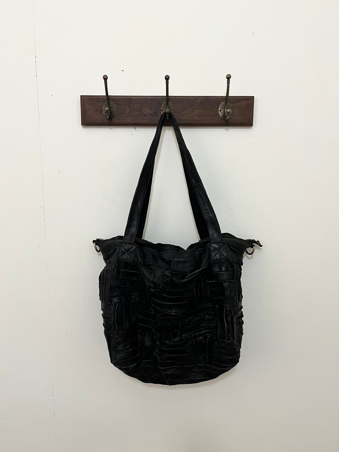 ROSE BUD 램스킨 숄더 백  상품이미지6