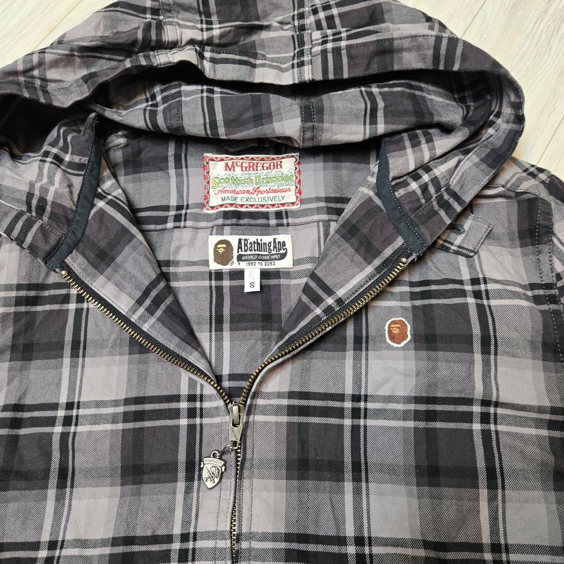 베이프 러브제네레 자켓 상품이미지2