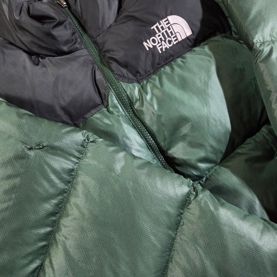 노스페이스 눕시 700 딥그린 패딩
 상품이미지7