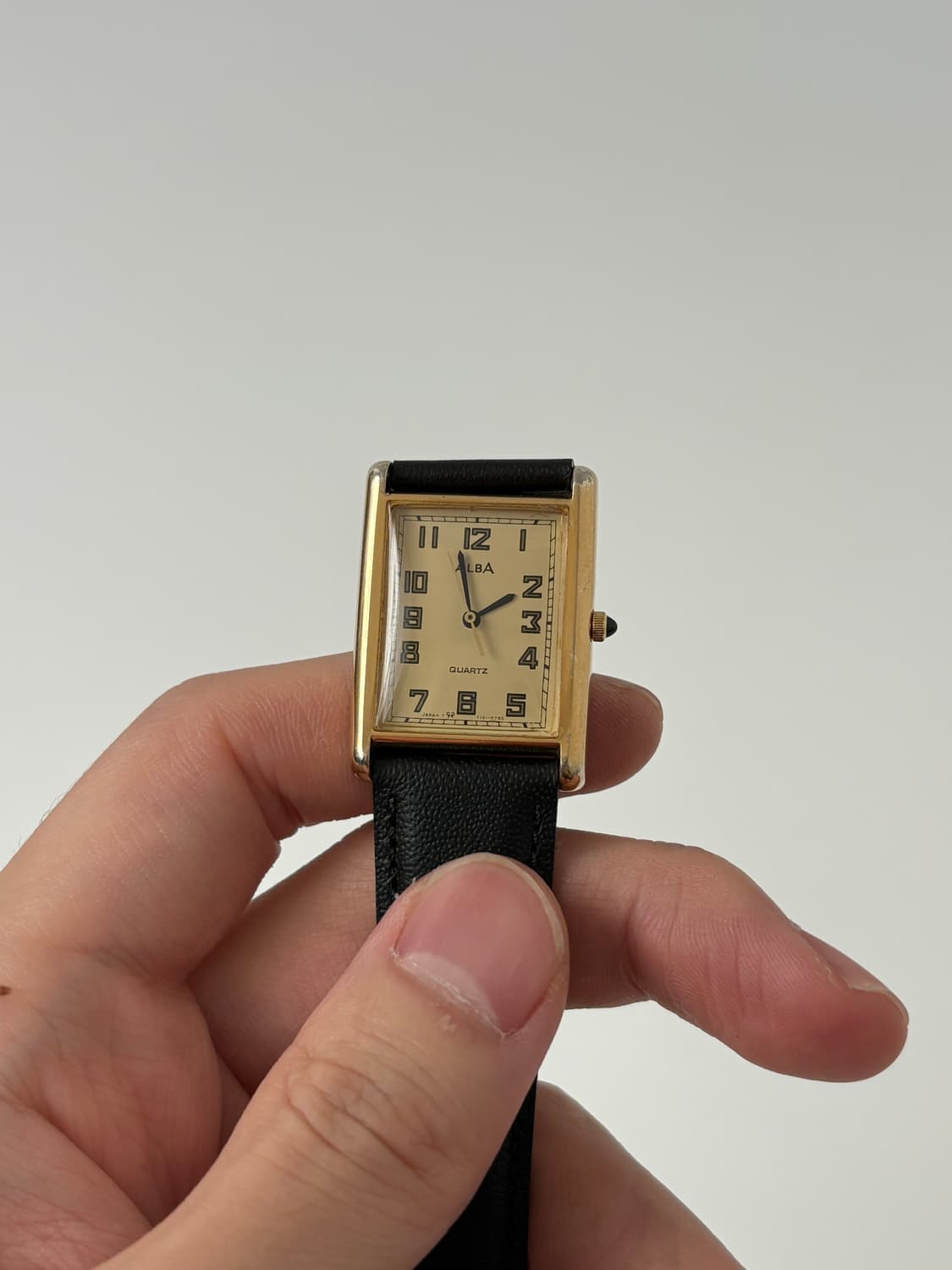 ALBA- 90s arabic index gold tank quartz  상품이미지3