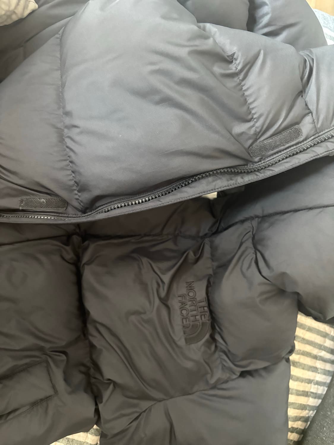 노스페이스 후드패딩 상품이미지3