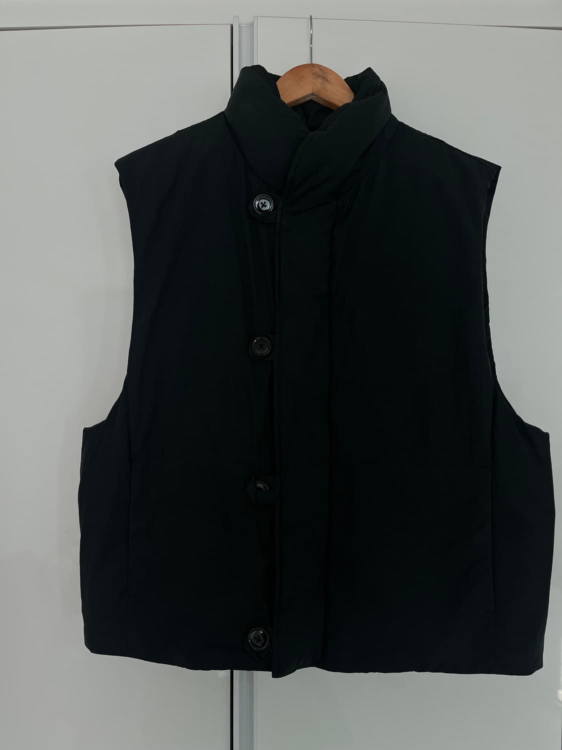 [S] 르메르 푸퍼 질레 베스트 제트 블랙 상품이미지7