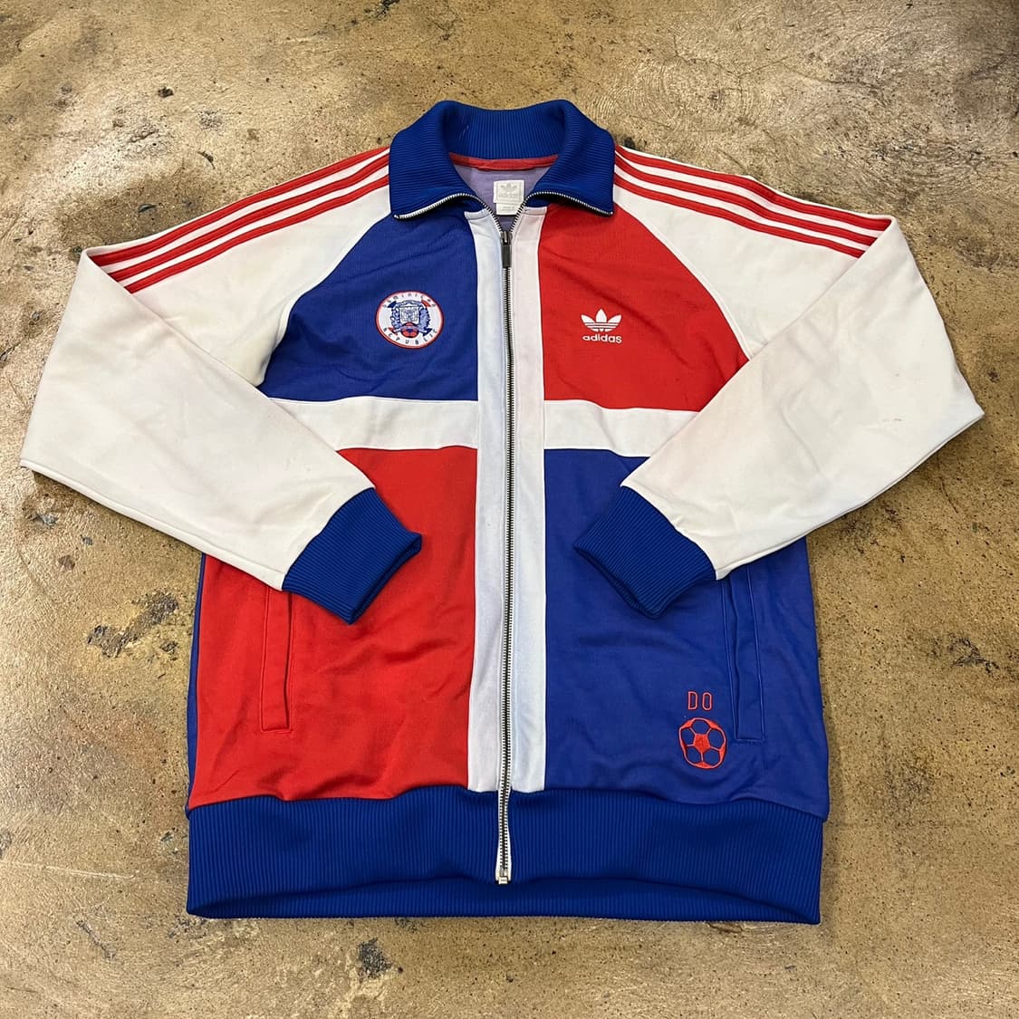 아디다스 도미니카 화이트 레드 블루 져지 트랙탑 105 상품이미지2