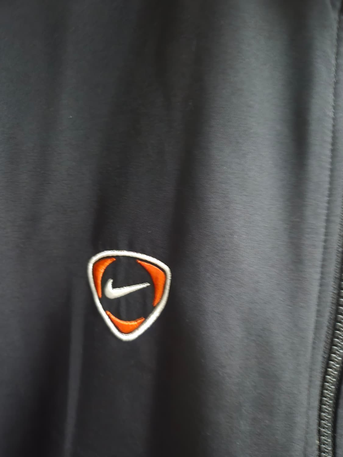 L) 나이키 올드스쿨 누빔 점퍼 팝니다 상품이미지3