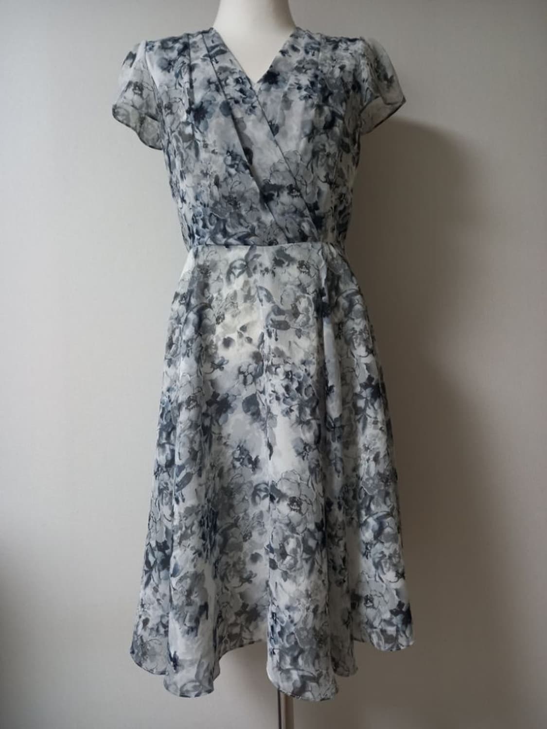 미니멈 원피스 상품이미지1