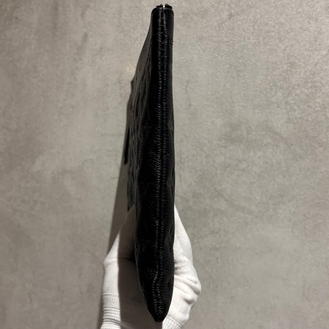 루이비통 앙프렝뜨 데일리 파우치 상품이미지4