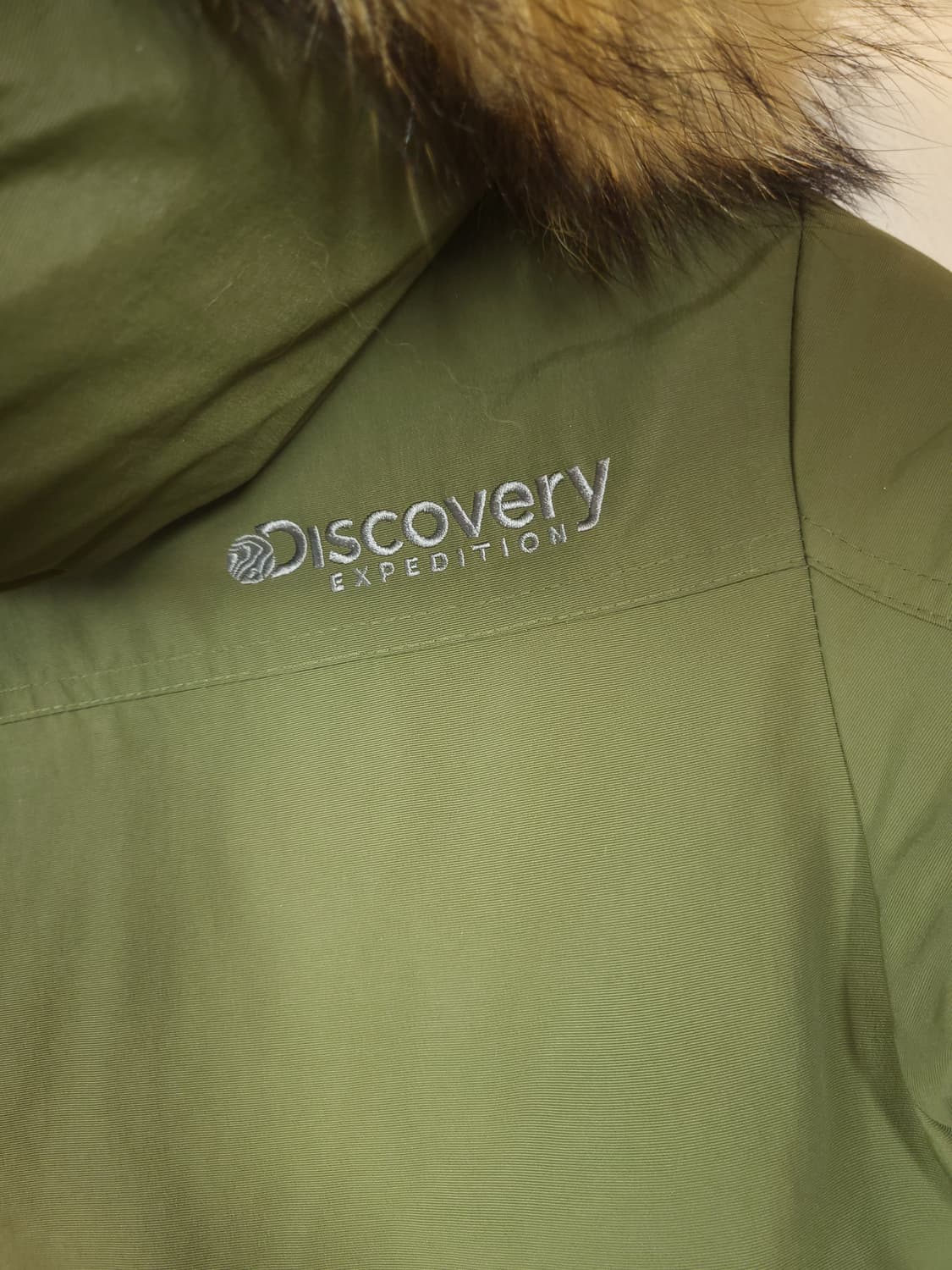 디스커버리 매장정품 다운패딩 카키 90 S 새제품급 상품이미지6