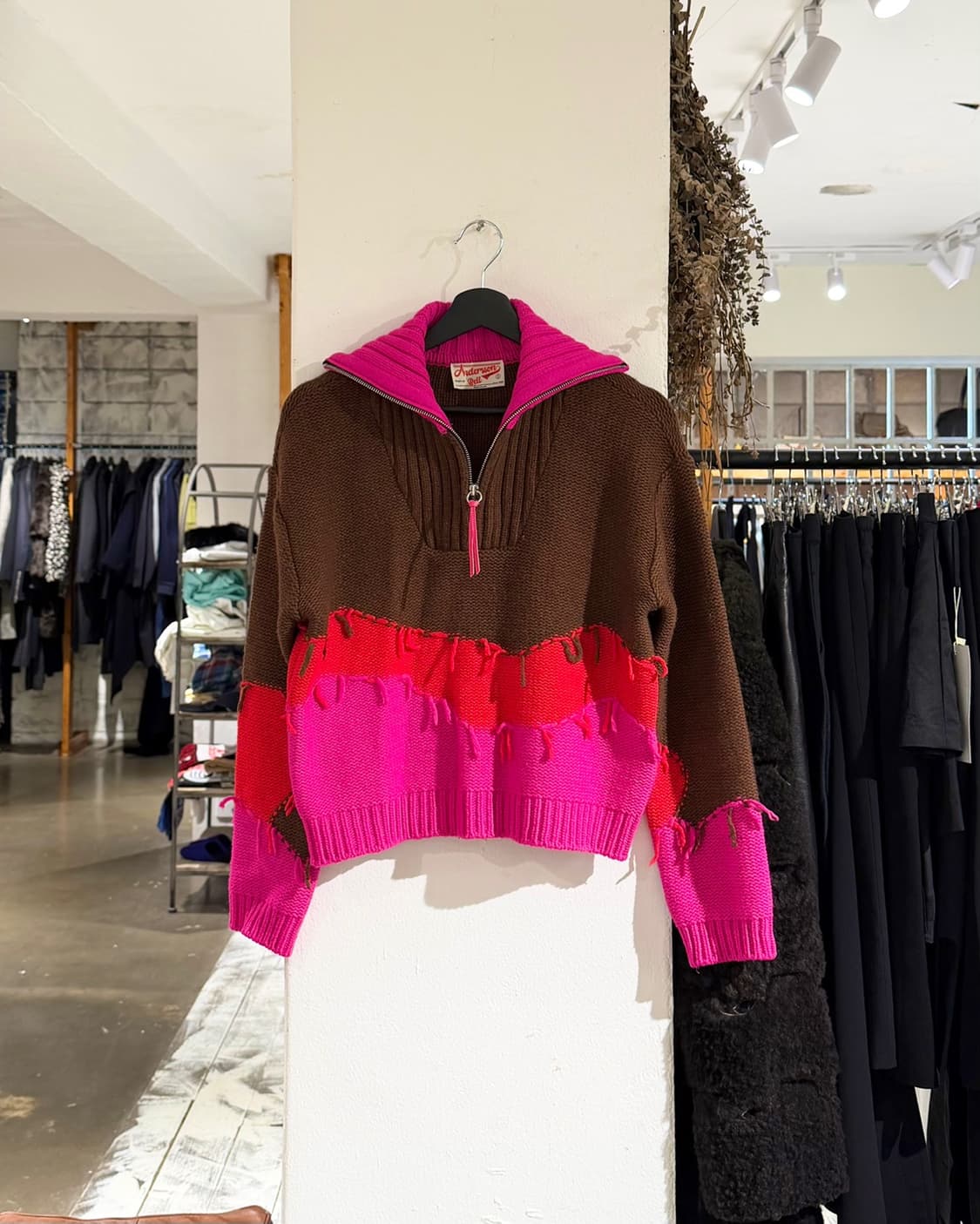 앤더슨 벨 브라운 스트라이프 울블랜드 마운틴 하프 집 스웨터 상품이미지1