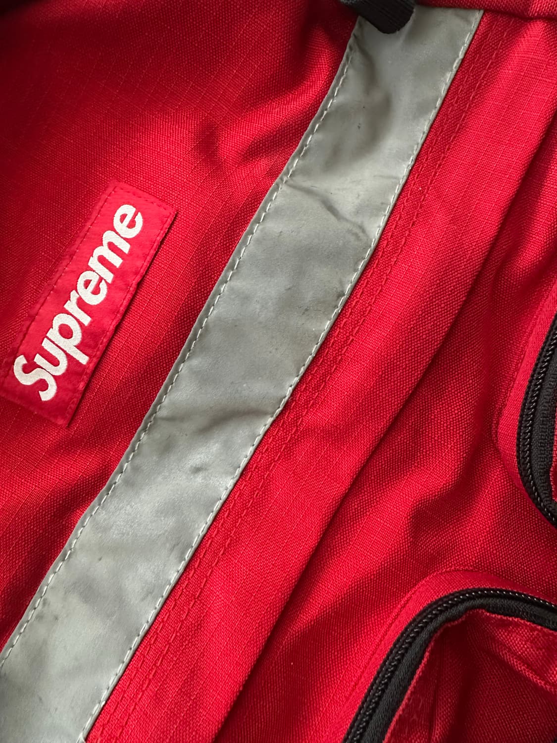 14FW 슈프림 하이비스 백팩 레드 상품이미지2