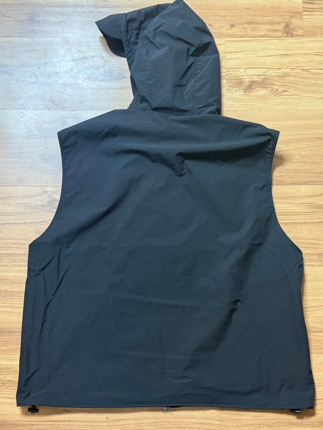 블랙 후드 바람막이 조끼 베스트 상품이미지2