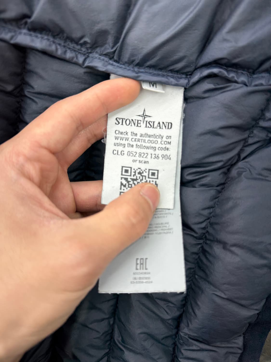 스톤아일랜드 네이비 가먼트 다이드 마이크로 얀 다운 재킷 상품이미지8