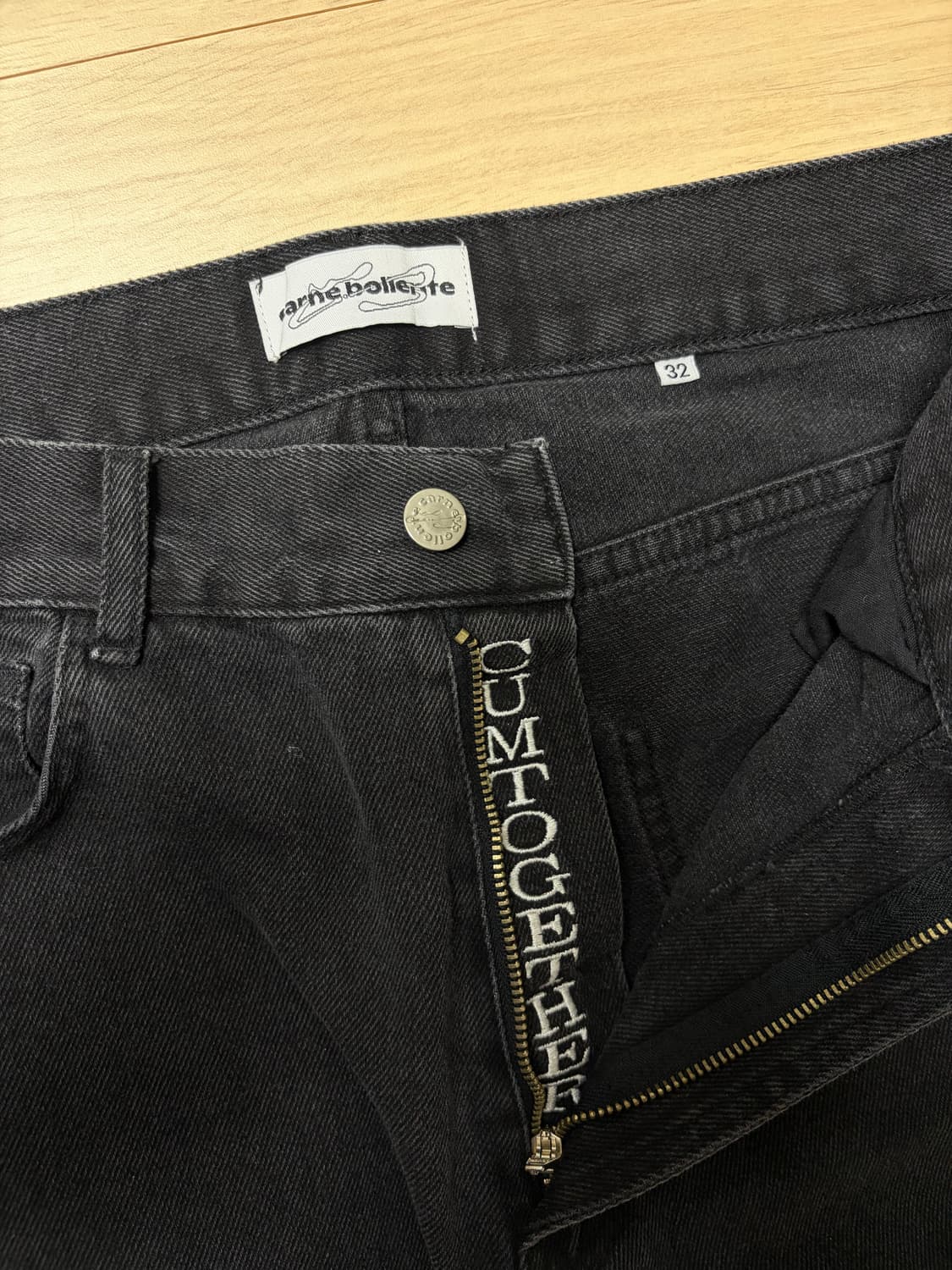 carne bolalente 하트자수 바지 상품이미지3