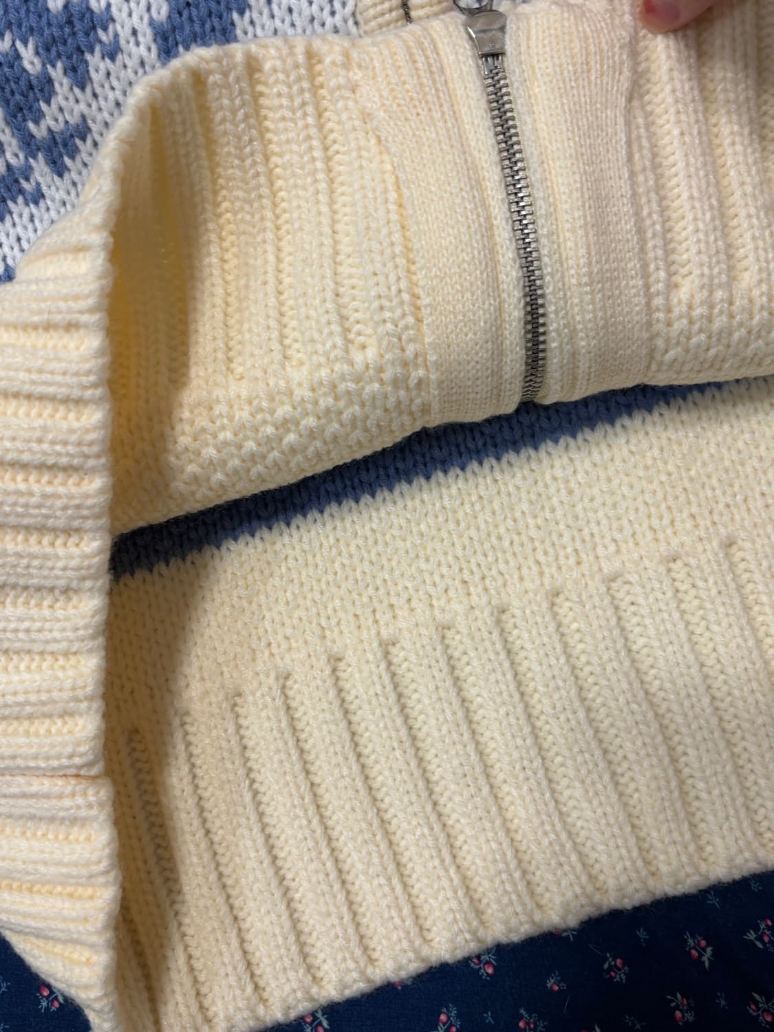 유희 스타캣 코위찬 니트 (엔시티위시 유우시 착용) 상품이미지6