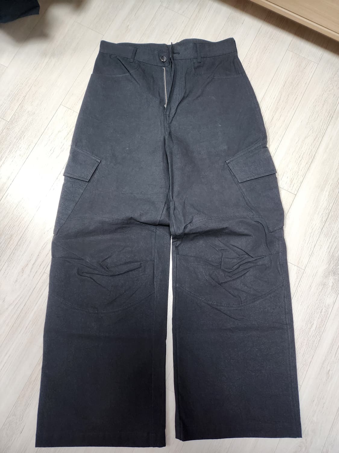 다이브인 베른 카고 팬츠 v1 블랙 1 상품이미지1