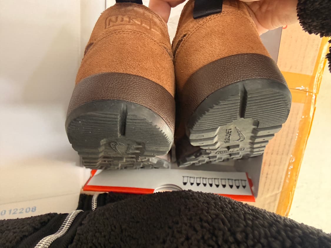 나이키 x 톰 삭스 제너럴 퍼포즈 슈 브라운 상품이미지2