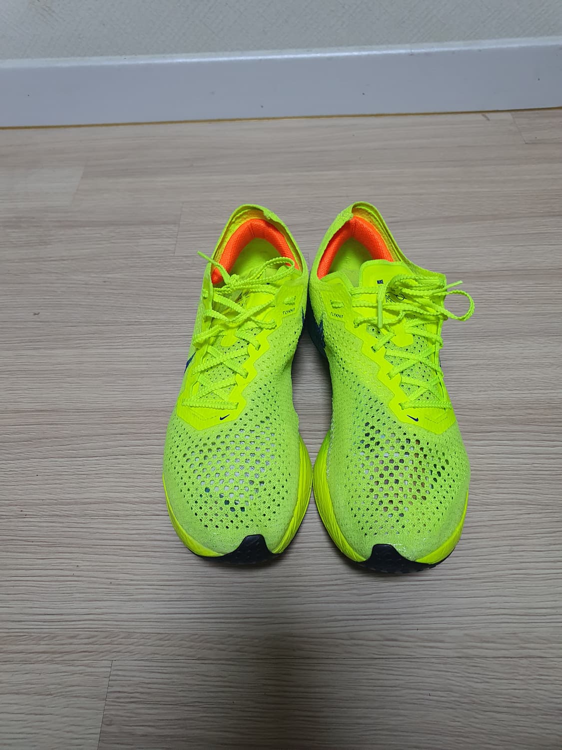 나이키 베이퍼플라이 넥스트 3% 러닝화 270 상품이미지3