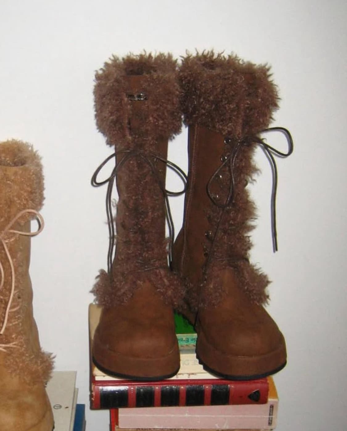 루루서울 퍼부츠 다크브라운 245 상품이미지2