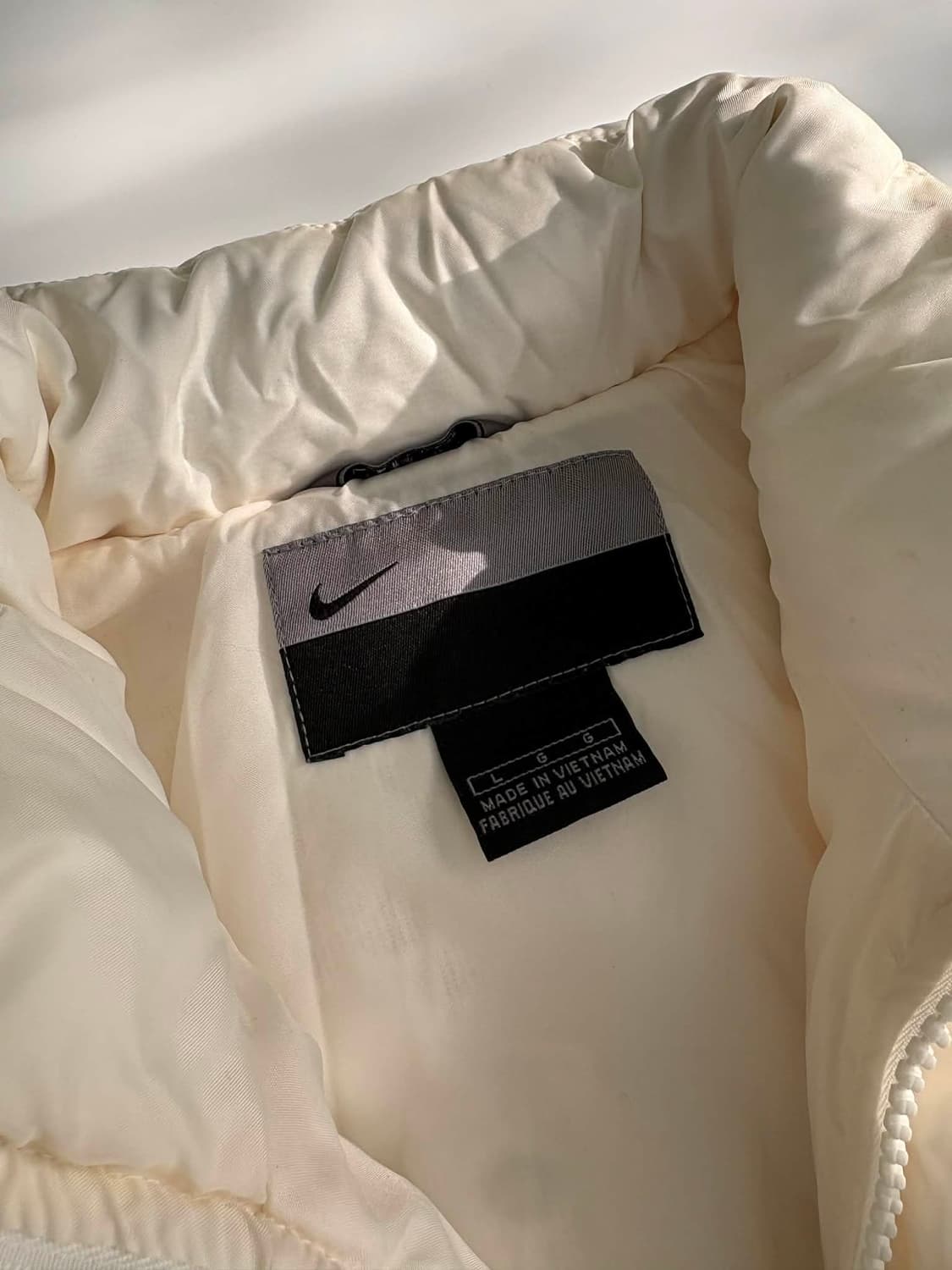 [L] 나이키 00s 솔로 스우시 다운 푸퍼 패딩 자켓 상품이미지5