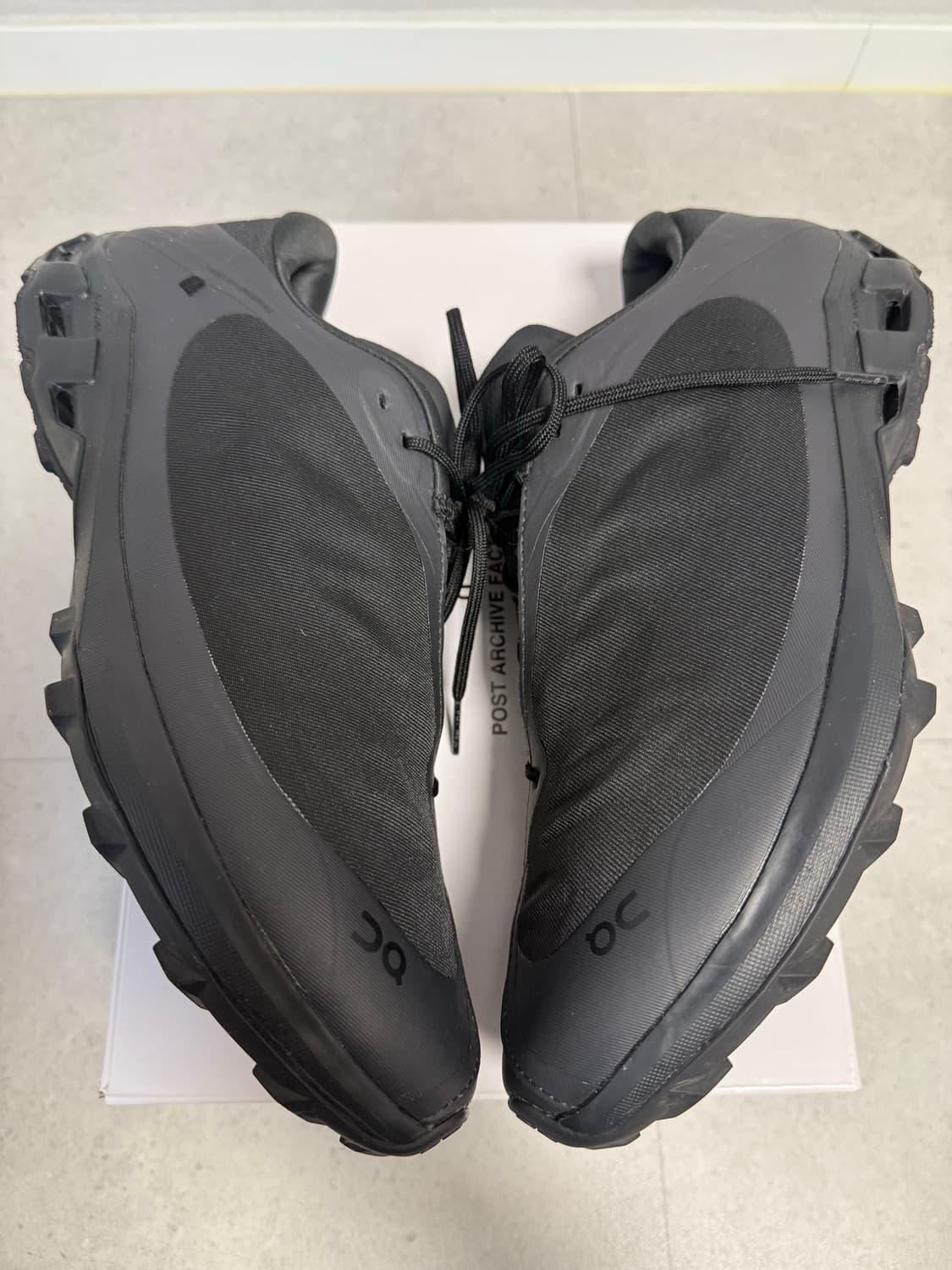 [280] 온 러닝 포스트 아카이브 팩션 (파프) 클라우드벤쳐 피크 상품이미지2