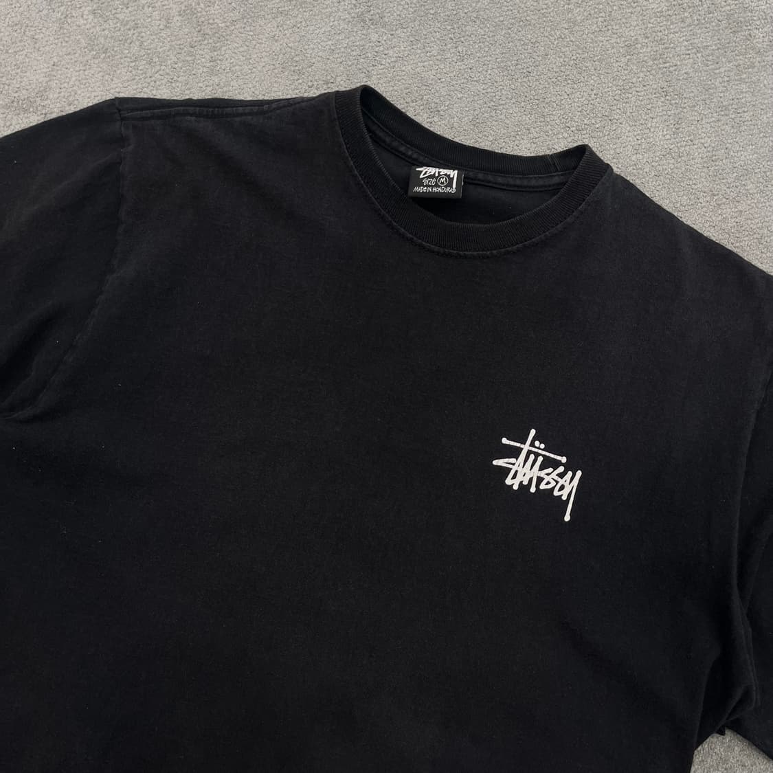 M 스투시 블랙 반팔 티셔츠 로고 프린팅 상품이미지2