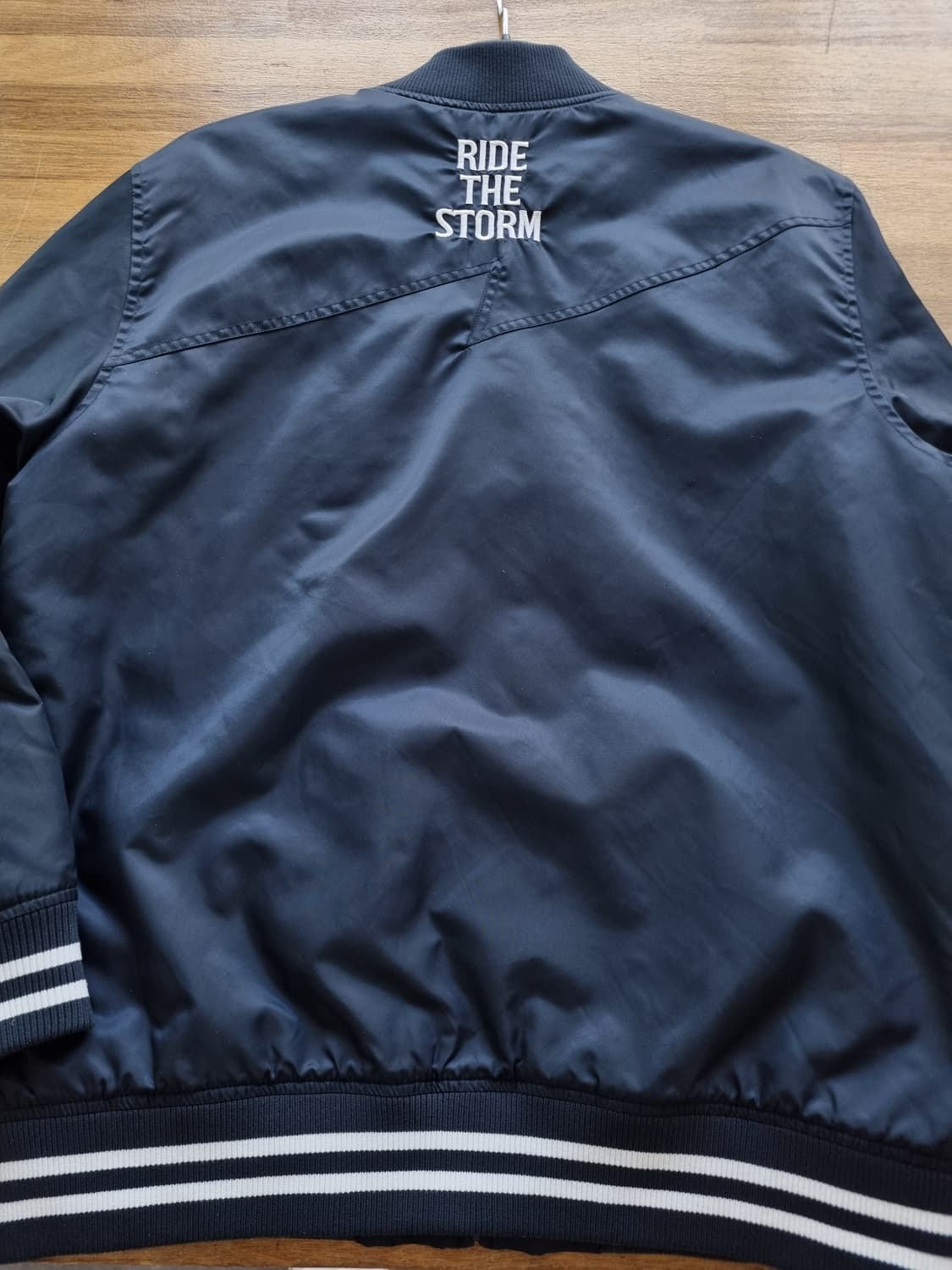 한화이글스 스파이더 춘추 점퍼 XL 상품이미지2