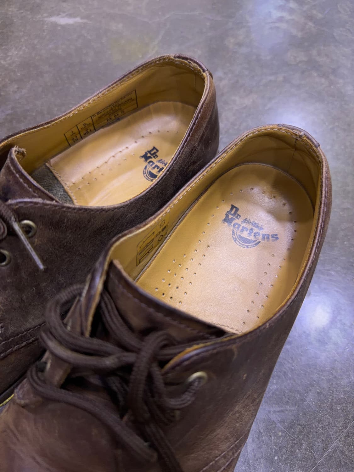 닥터마틴 1461 크레이지 호스 브라운 더비슈즈 260 상품이미지5
