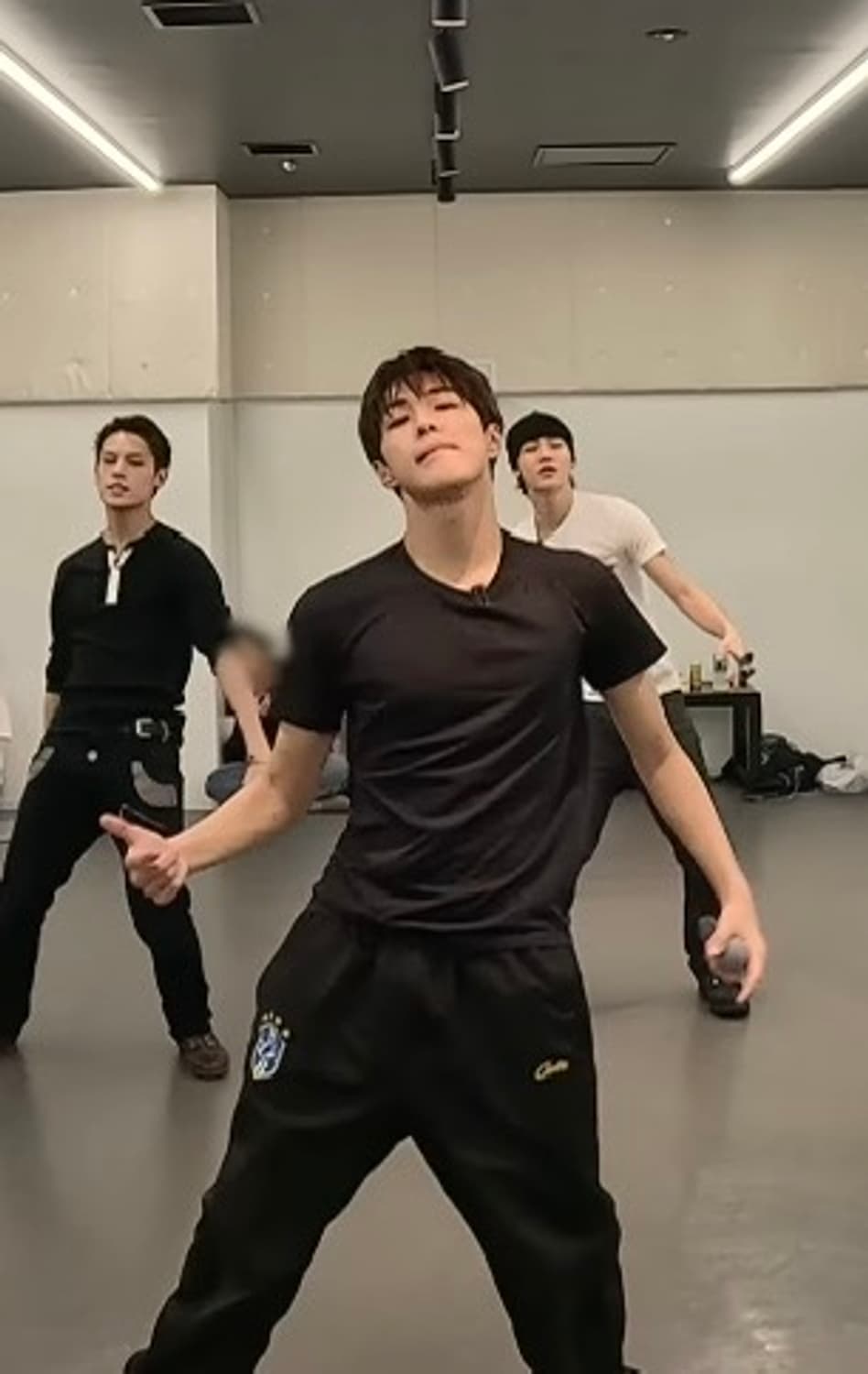 (구해요) 코르티스 건호 코르테이즈 브라질 바지 상품이미지1