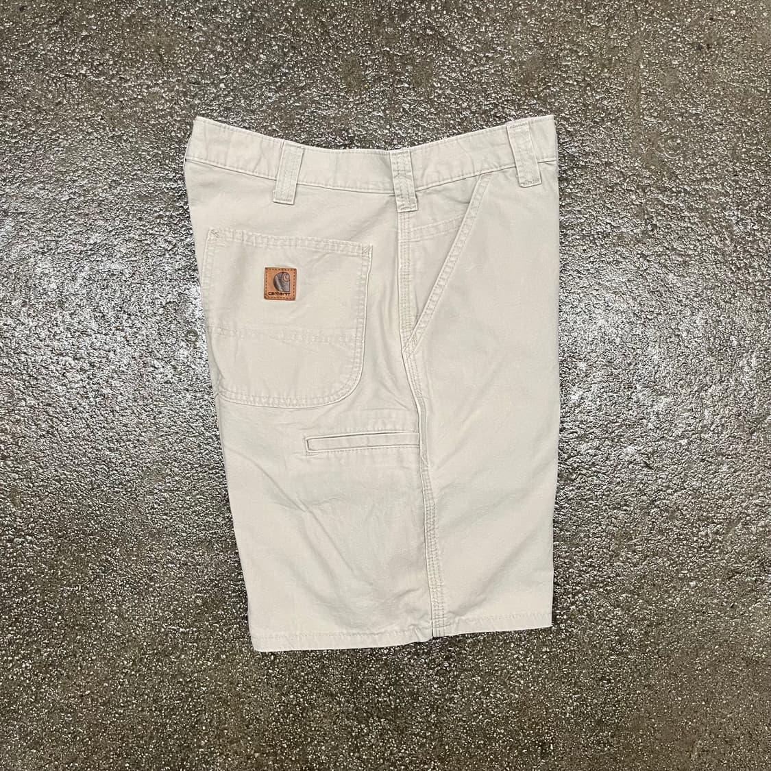 Carhartt 카펜터 쇼츠 (34“) 상품이미지2