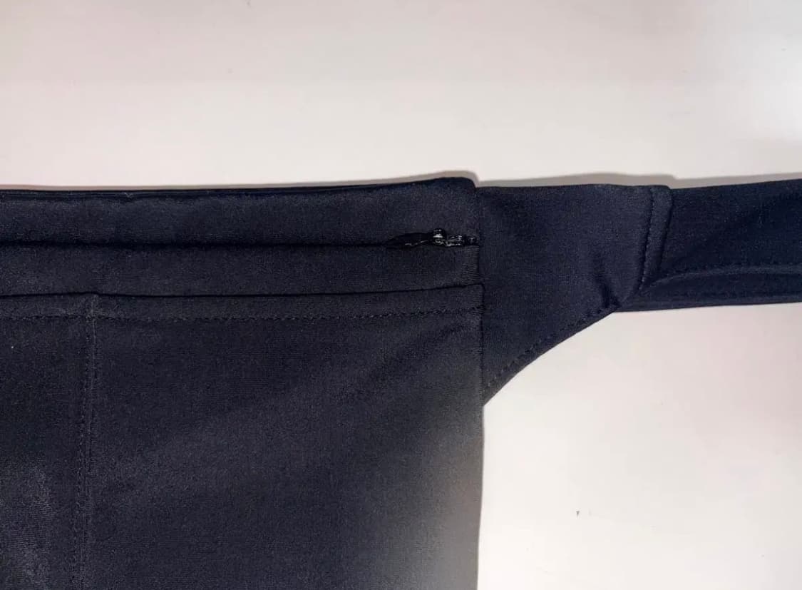 지초이 웨이스트백 팝니다! 상품이미지3