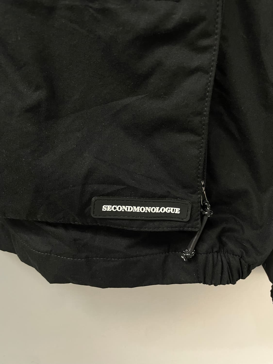 세컨드모놀로그 컨템포러리 블랙 크롭 필드 자켓 H1535 상품이미지4