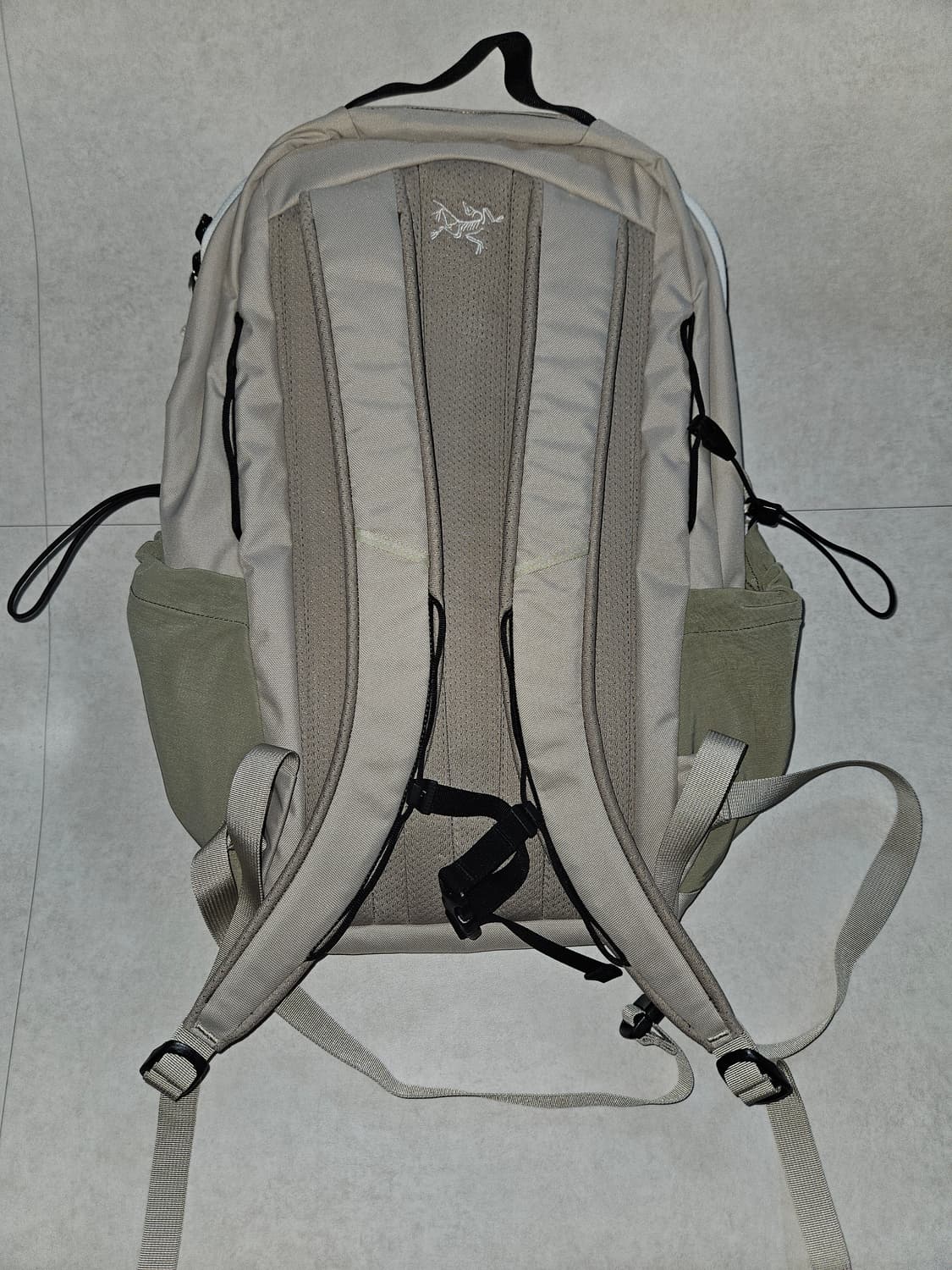 아크테릭스 맨티스 26 백팩 스모크 블러프 상품이미지6