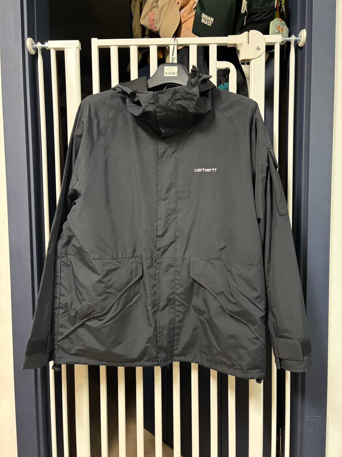 칼하트 바람막이 블랙 상품이미지1