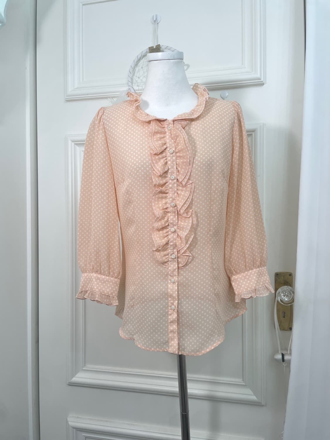 coral dot ruffle puff blouse(size-11) 상품이미지1