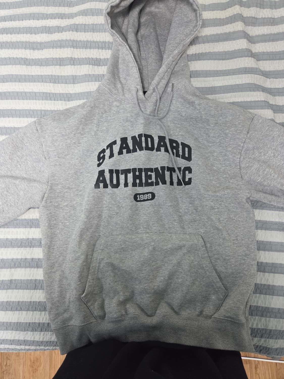 1989스탠다드 후드티 상품이미지1