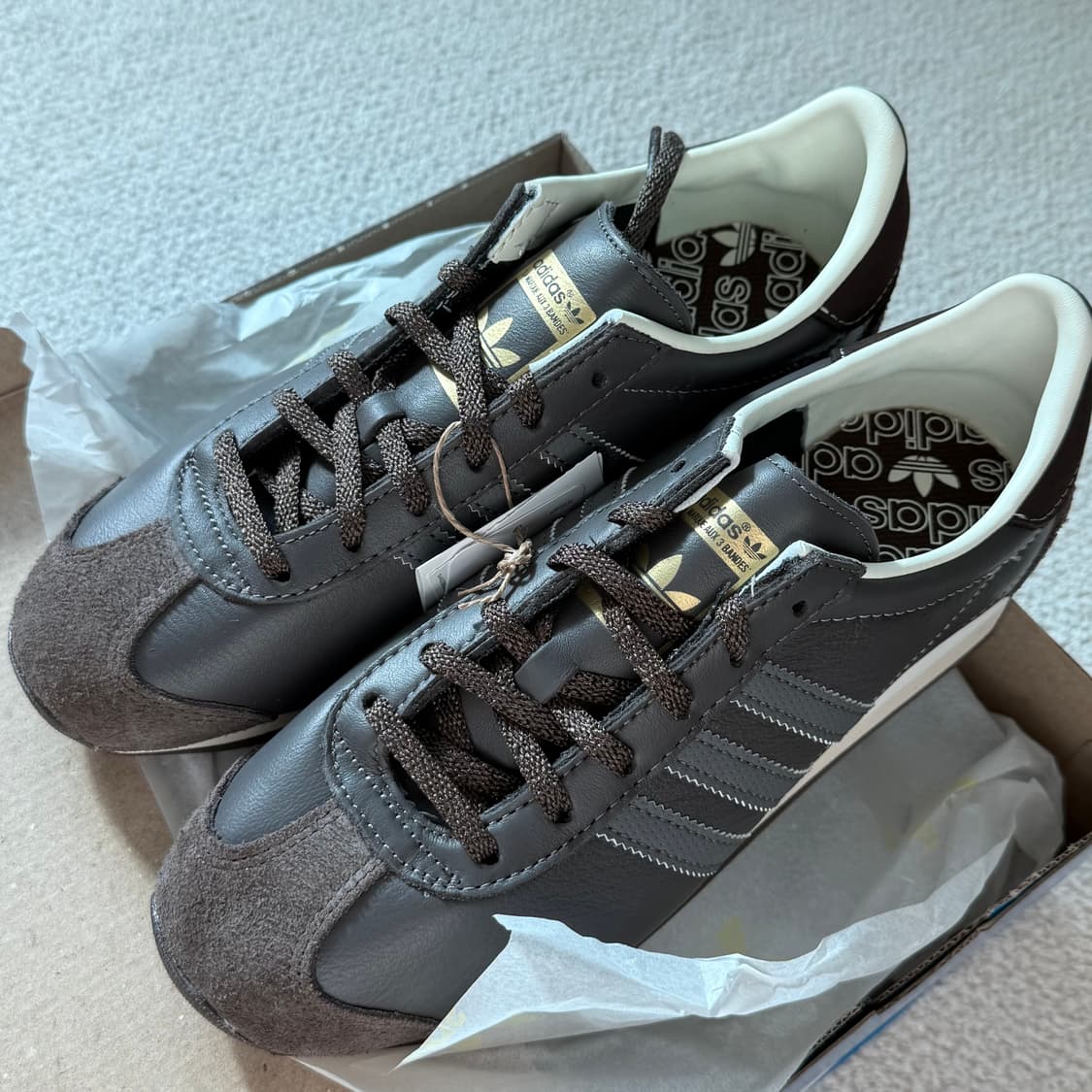 아디다스 컨트리 브라운 country OG brown 240 상품이미지2