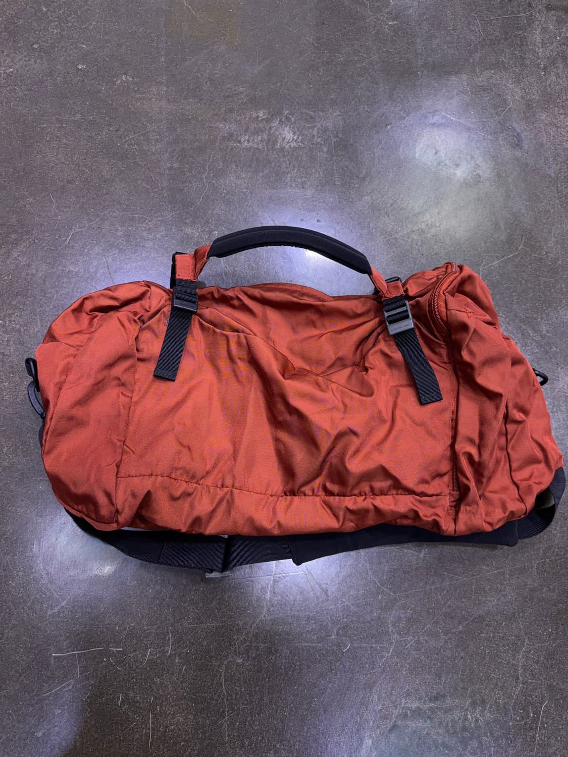 만다리나덕 나일론 멀티 더플 보스턴 숄더백 오렌지 상품이미지2