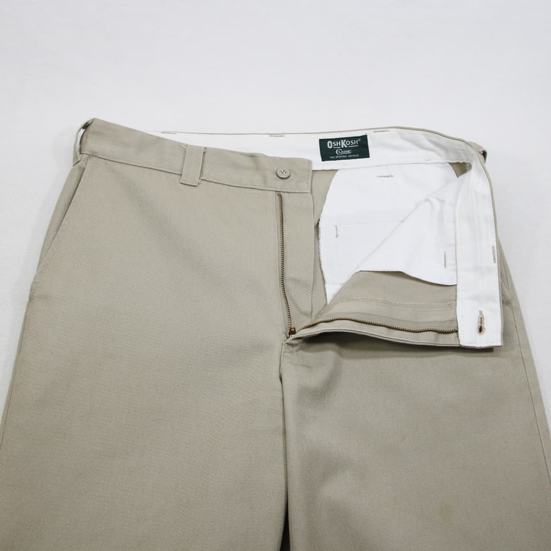 (착용컷) OSH KOSH 치노 팬츠 (남성용 32.5) 상품이미지5
