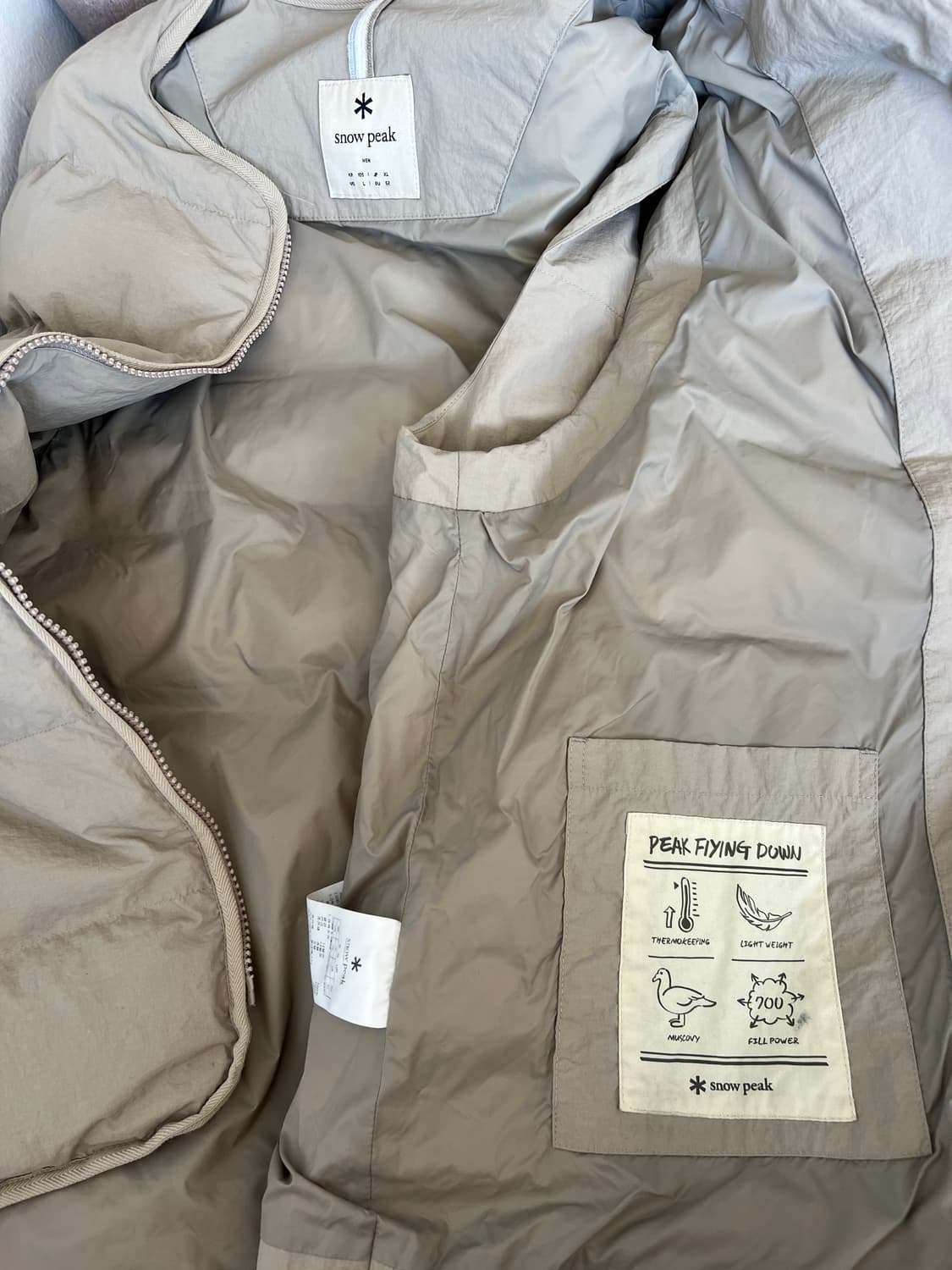 스노우피크 남성 카키베이지 캠핑룩다운조끼 간절기패딩조끼 상품이미지7