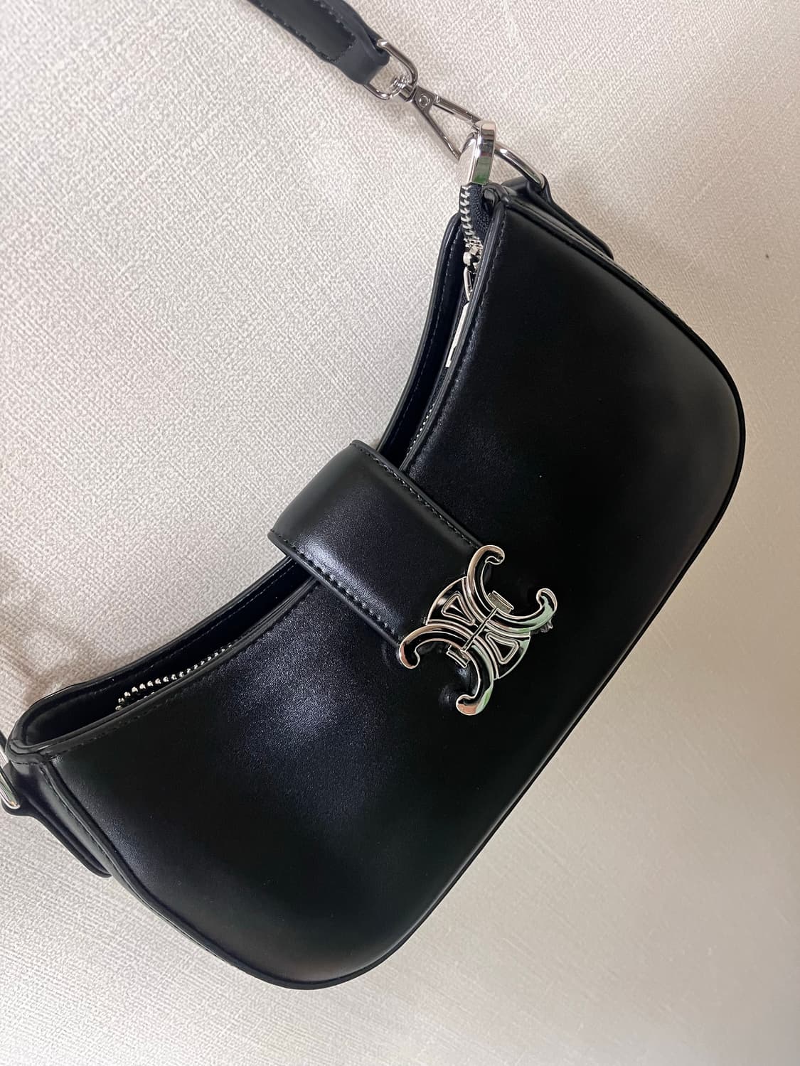 셀린느 블랙 체인 숄더백 상품이미지3