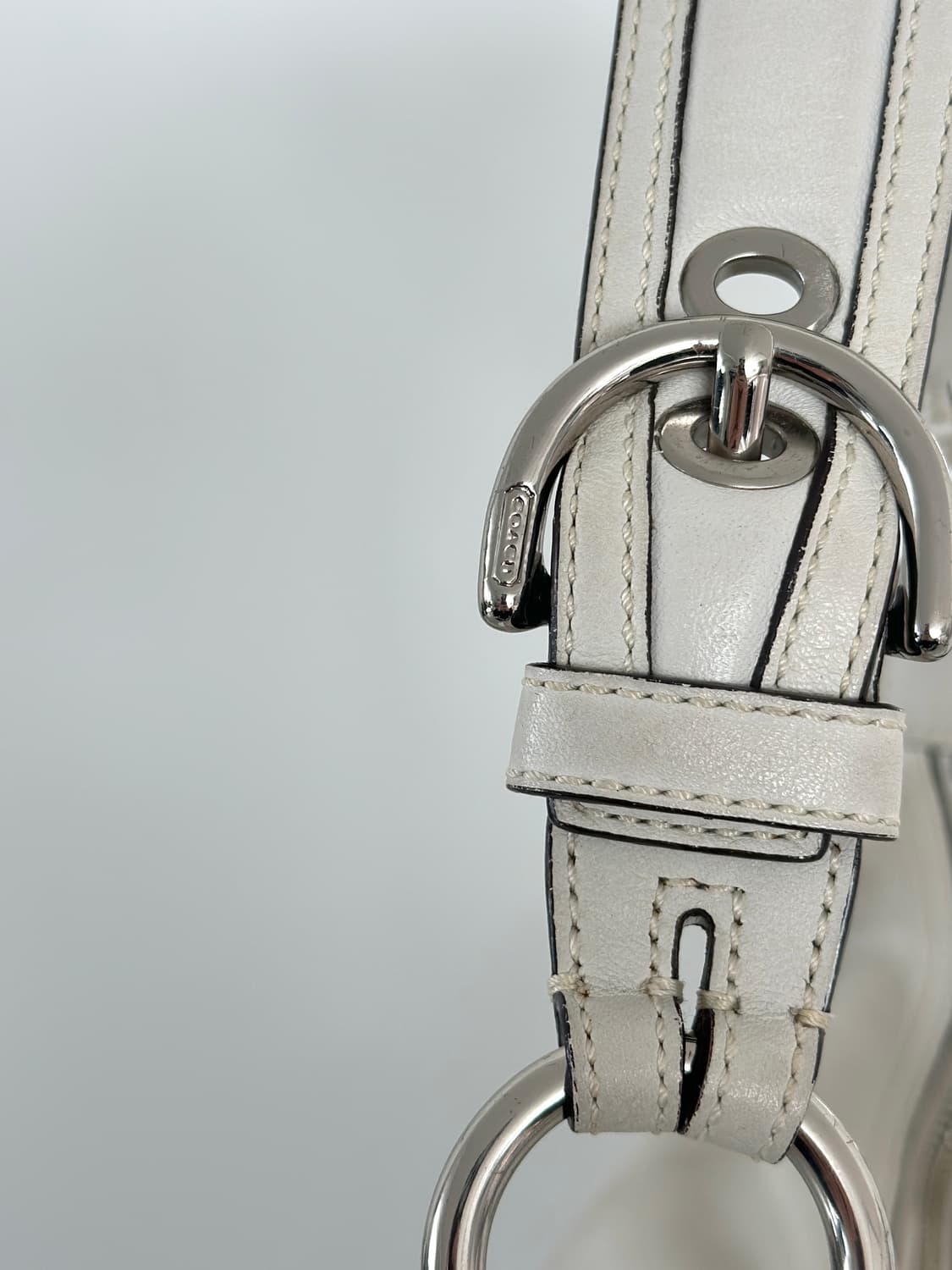 코치 화이트 레더 미니 호보백  상품이미지8