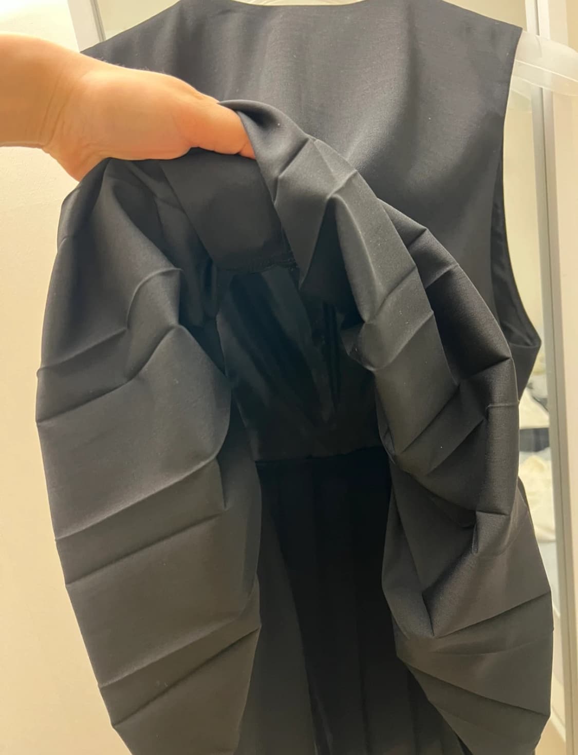 유노이아 플리츠 베스트 블랙 상품이미지8