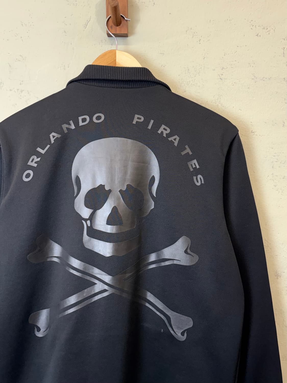 아디다스 올란도 파이러츠 빈티지 스컬 져지 상품이미지4