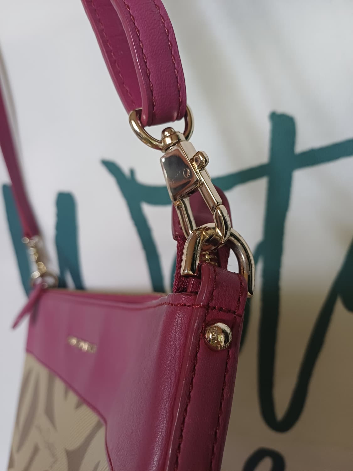 루이까또즈 핑크 크로스백 상품이미지4