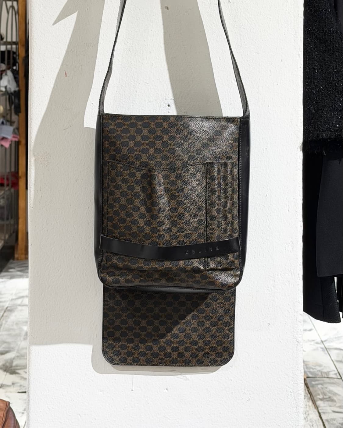 셀린느 브라운 마카담 블라종 크로스백 상품이미지7