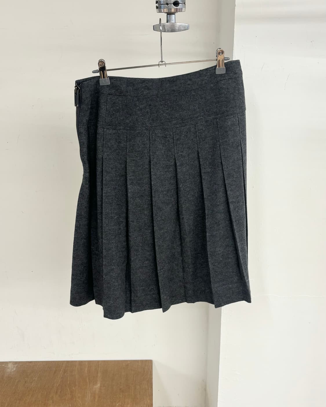 버버리 그레이 그레이 코튼 플리츠 스커트 상품이미지4