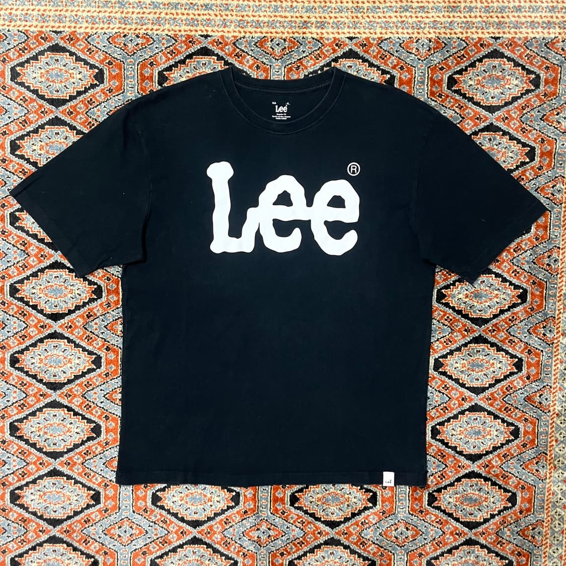 리 LEE 스펠로고 블랙 레귤러핏 반팔티셔츠 남성S 상품이미지1