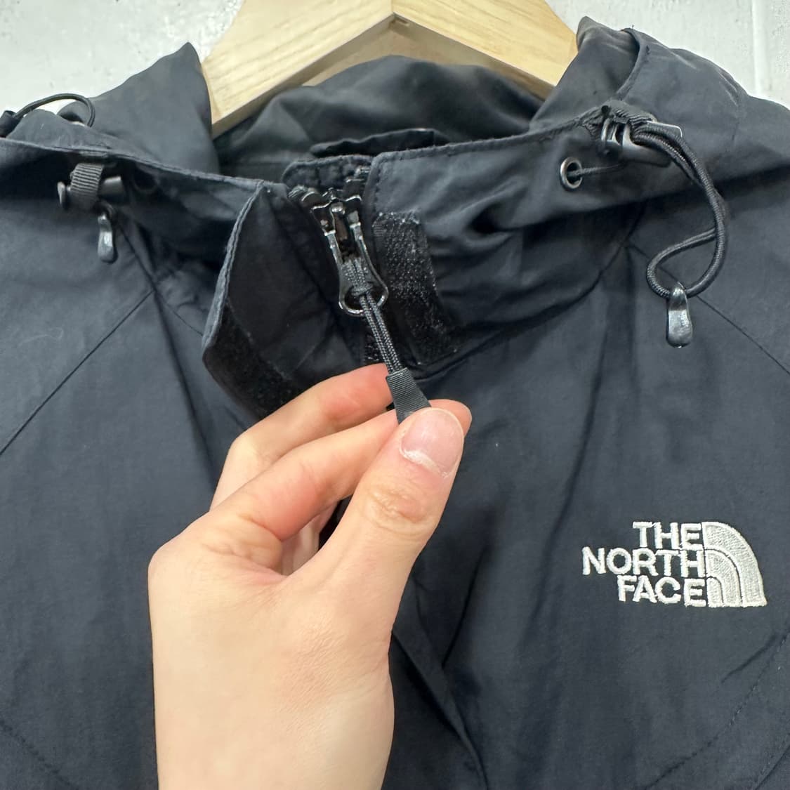 노스페이스 바람막이 상품이미지3