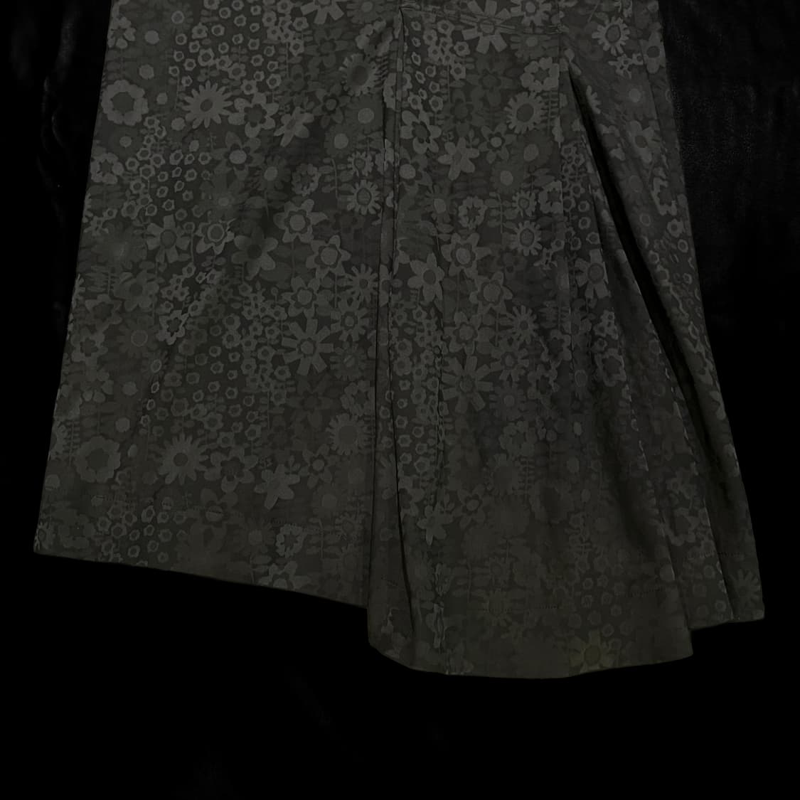 아크네 스튜디오 블랙 플라워 원피스 상품이미지5